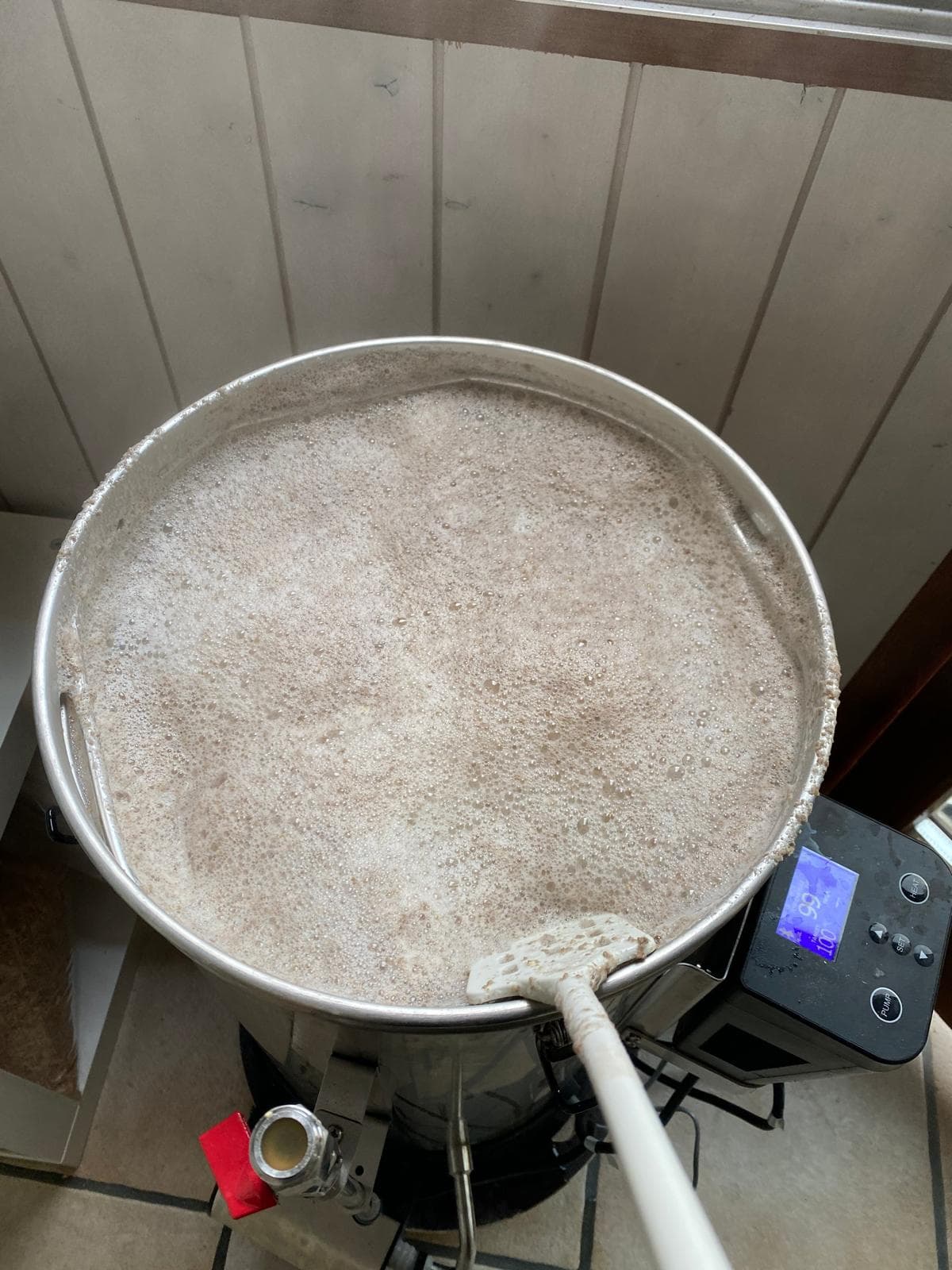 Rolling boil at 99°C in the Grainfather G30